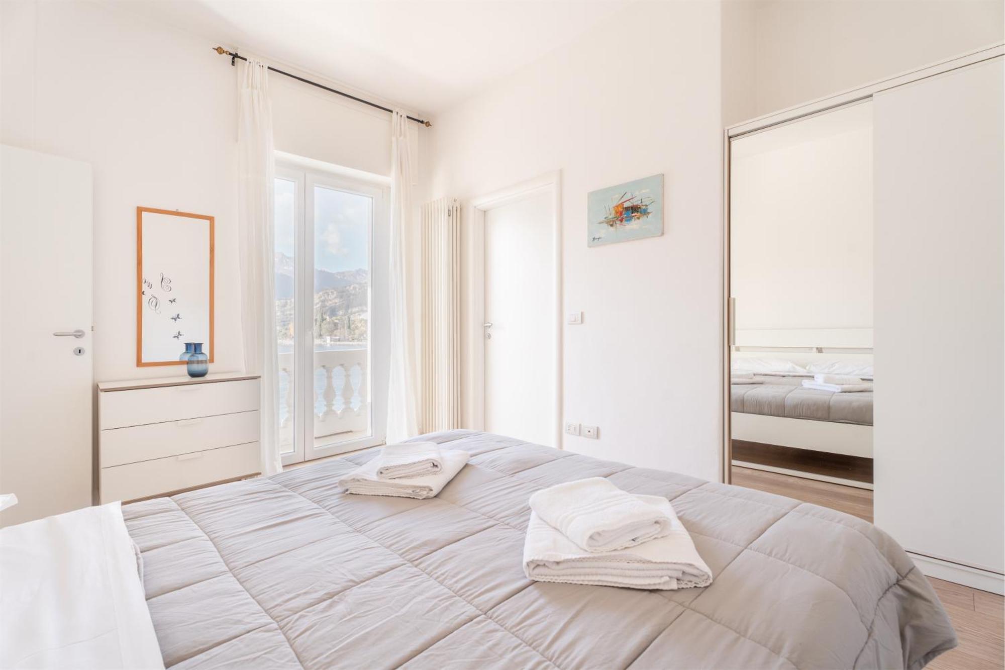 Lake Sensation - Garda Lake View トルボレ エクステリア 写真